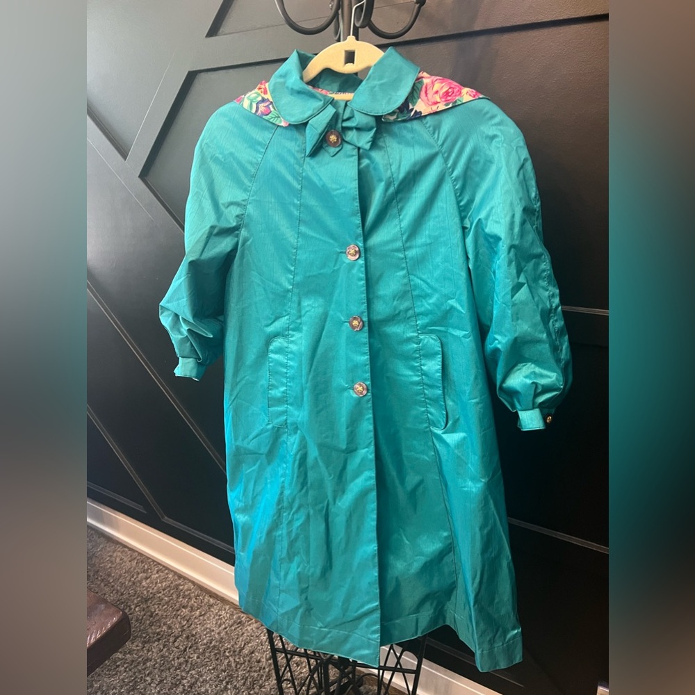 Girls Teal/Floral Rothschild Vintage Raincoat in great condition- Size 8